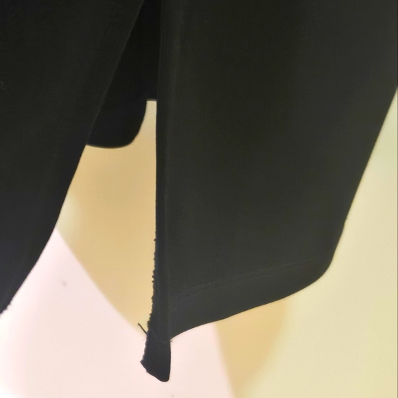 Ann Taylor Sleeveless Black with Beige Trim Midi Dress, Size 6 - Picture 10 of 15